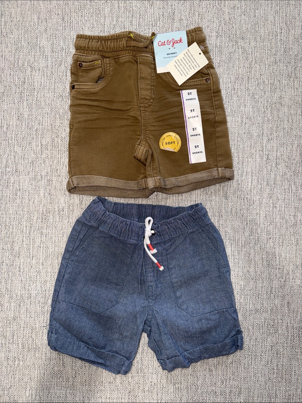 TARGET CAT & JACK SHORTS 2T